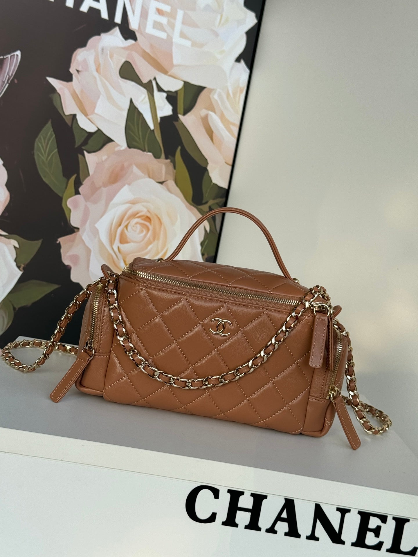 Chanel AS5222 Vanity Case Shiny Crumpled Lambskin Apricot